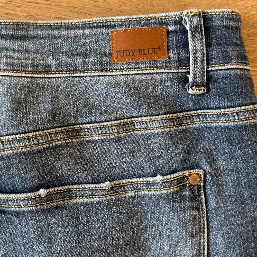 Judy Blue One Fine Day Boyfriend Fit Jeans Women’s 22W Non-Distressed Roomy Leg - Picture 15 of 16